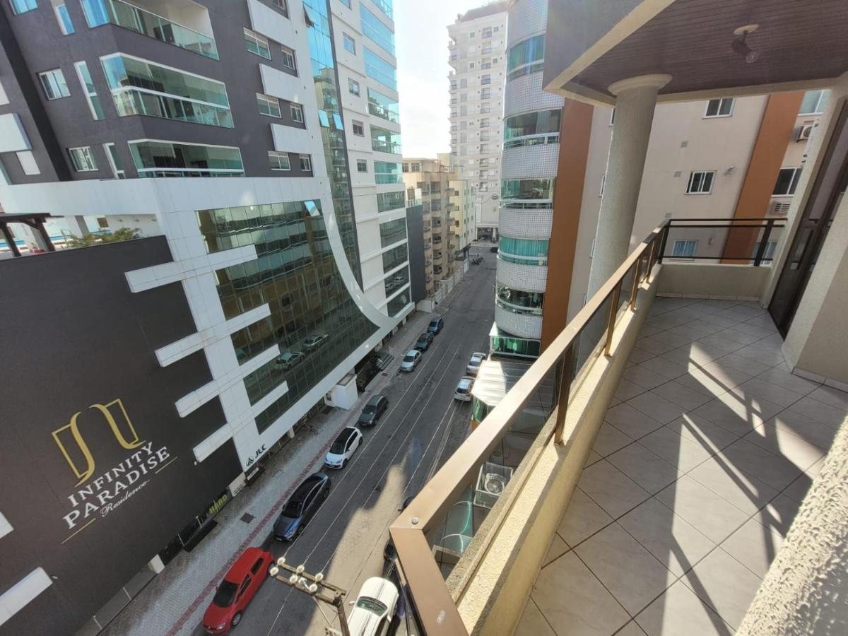 Apartamento 200 Metros Da Praia 03 Quartos Com Ar Condicionado - Meia Praia - Itapema Exterior foto